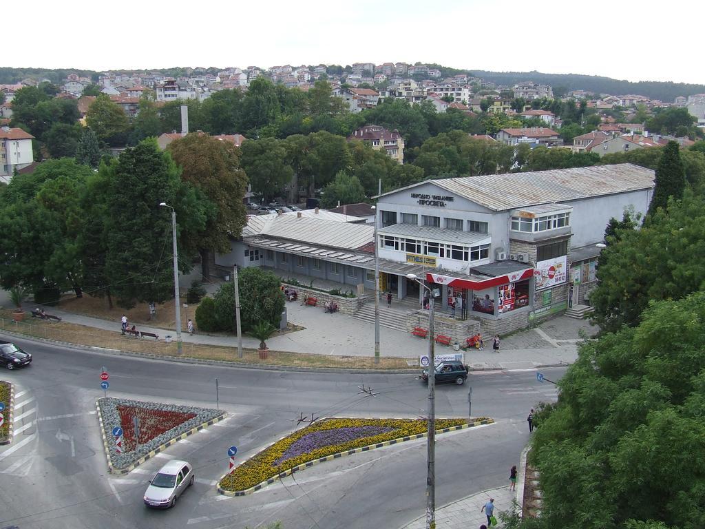 Asparuhov Guest Rooms And Apartments فارنا المظهر الخارجي الصورة